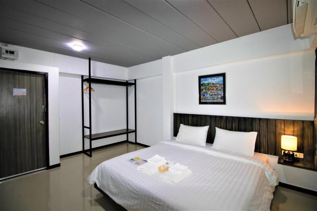 Standard Double Room,1020964756:JPEG