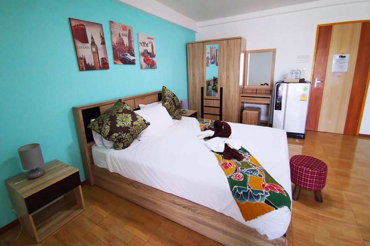 Deluxe King Room,1064600077:JPEG