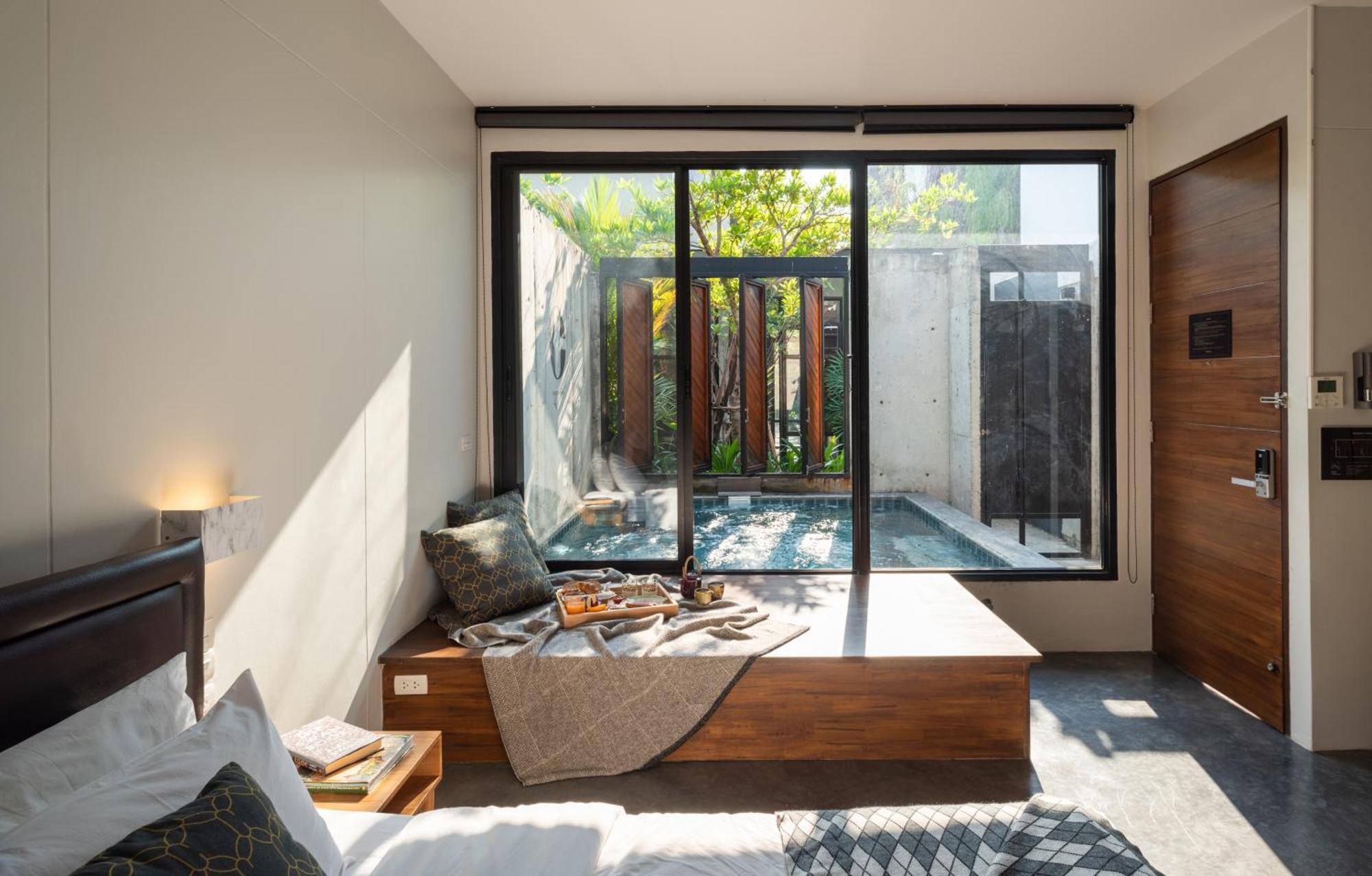 King Room with Pool View