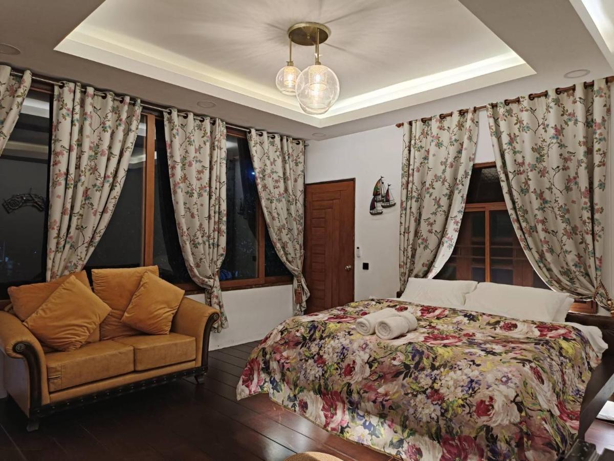 Superior Zimmer mit Kingsize-Bett