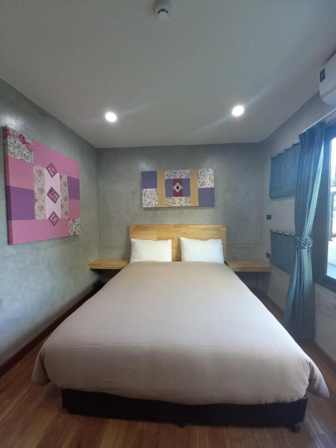 Superior Queen Room,1344629453:JPEG