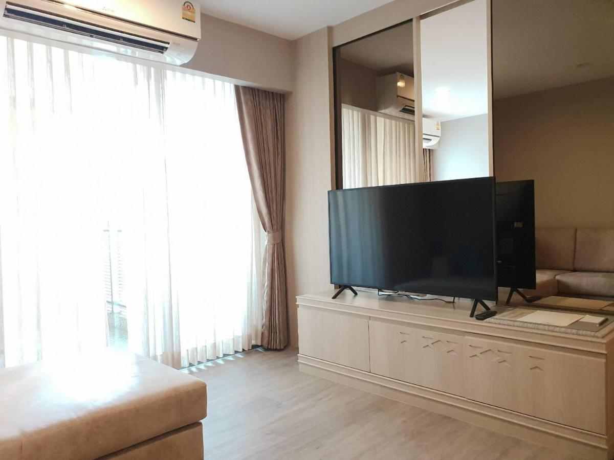 Grand Suite with Pool View
