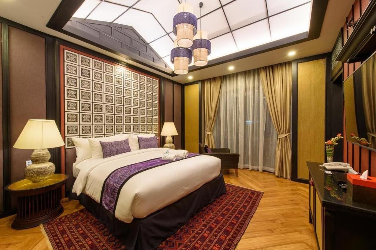 Royal Suite,543273861:JPEG