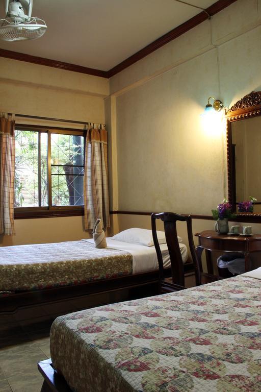 Standard Twin Room with Fan