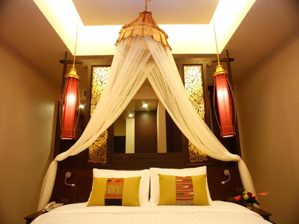 Grand Deluxe Lanna Double Room