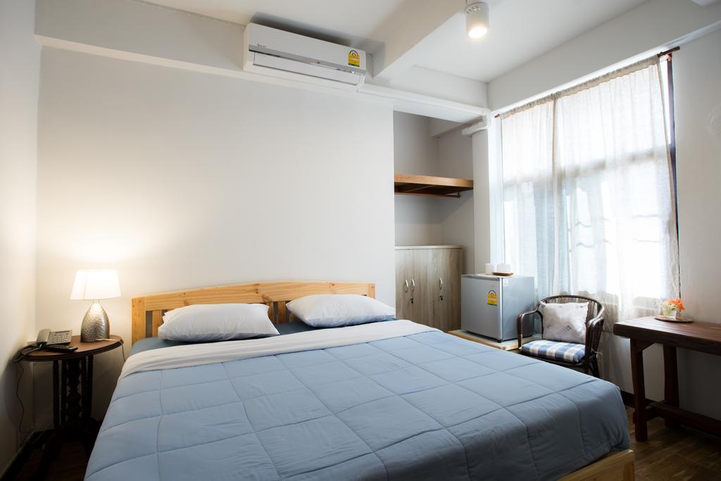 Triple Room with Private Bathroom
