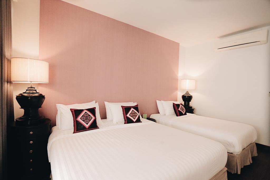 Deluxe Triple Room,370638067:JPEG