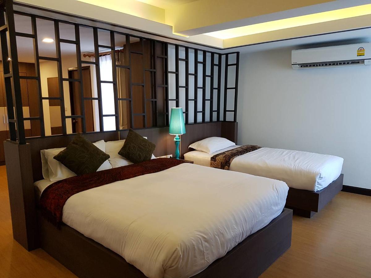 Deluxe Family Room