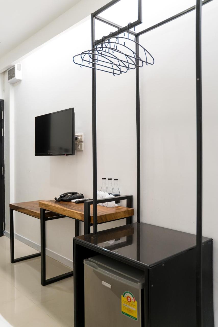 Standard Triple Room,943553584:JPEG