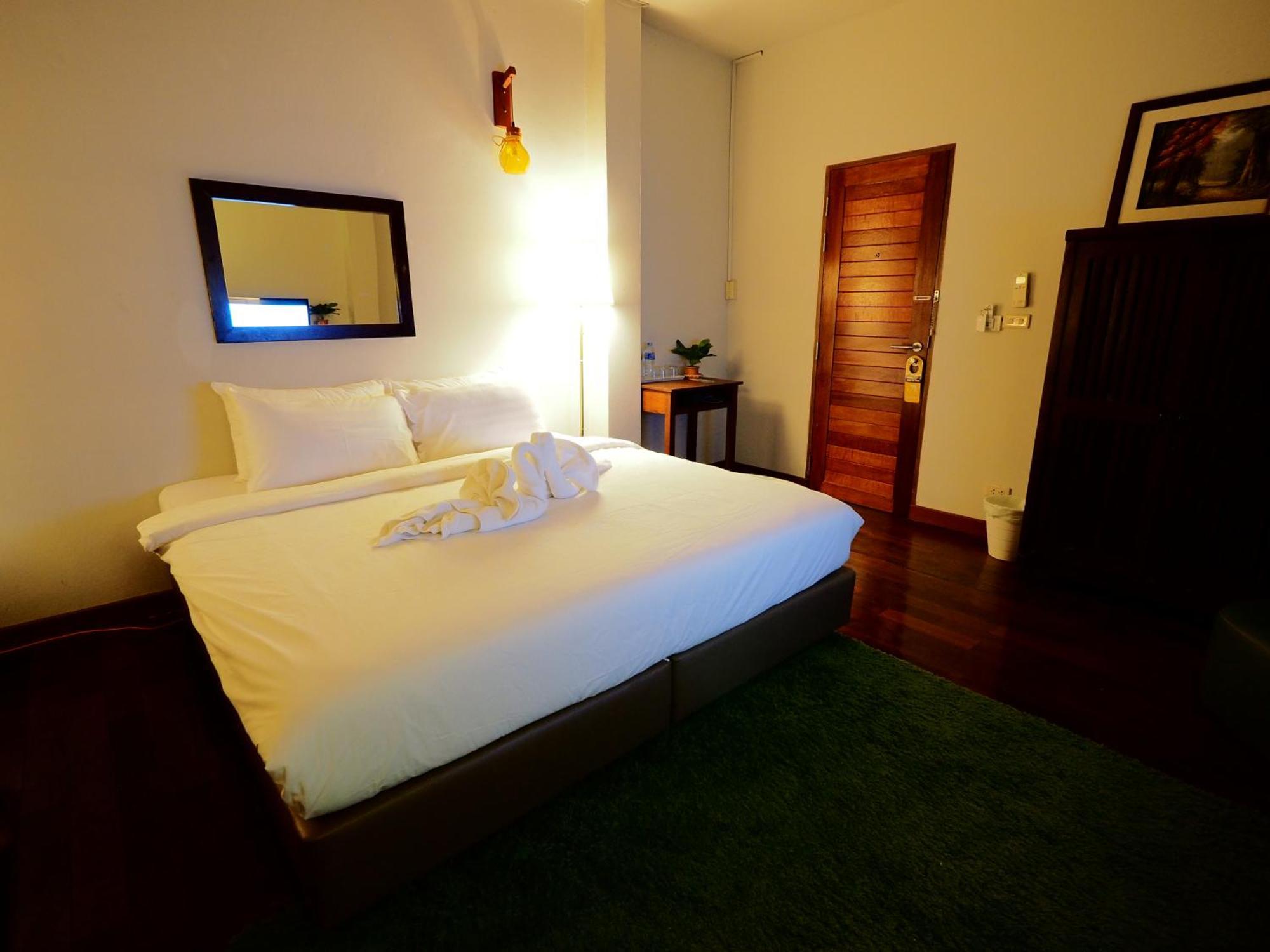 Standard Room - No Window