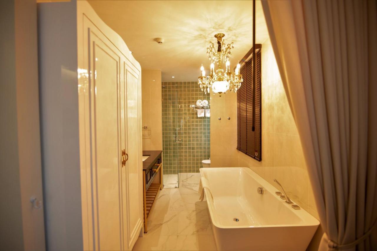 Chambre Double Deluxe avec Baignoire