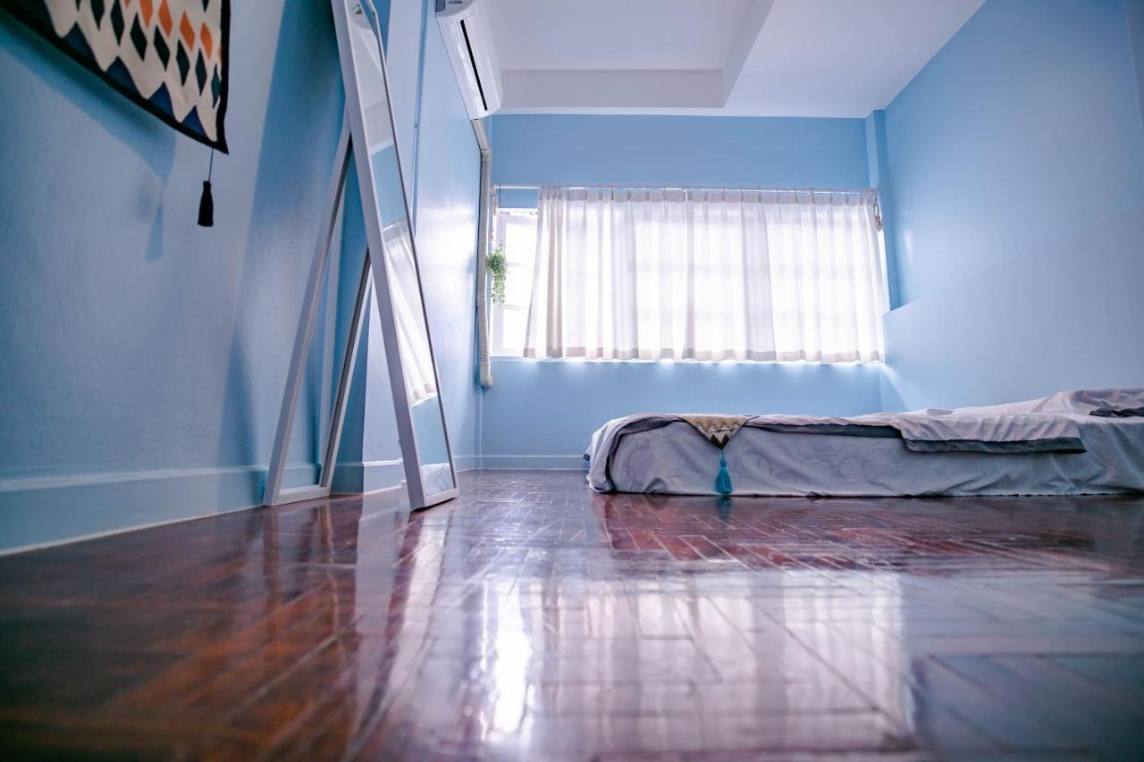 Double Room with Private Bathroom,953322412:JPEG