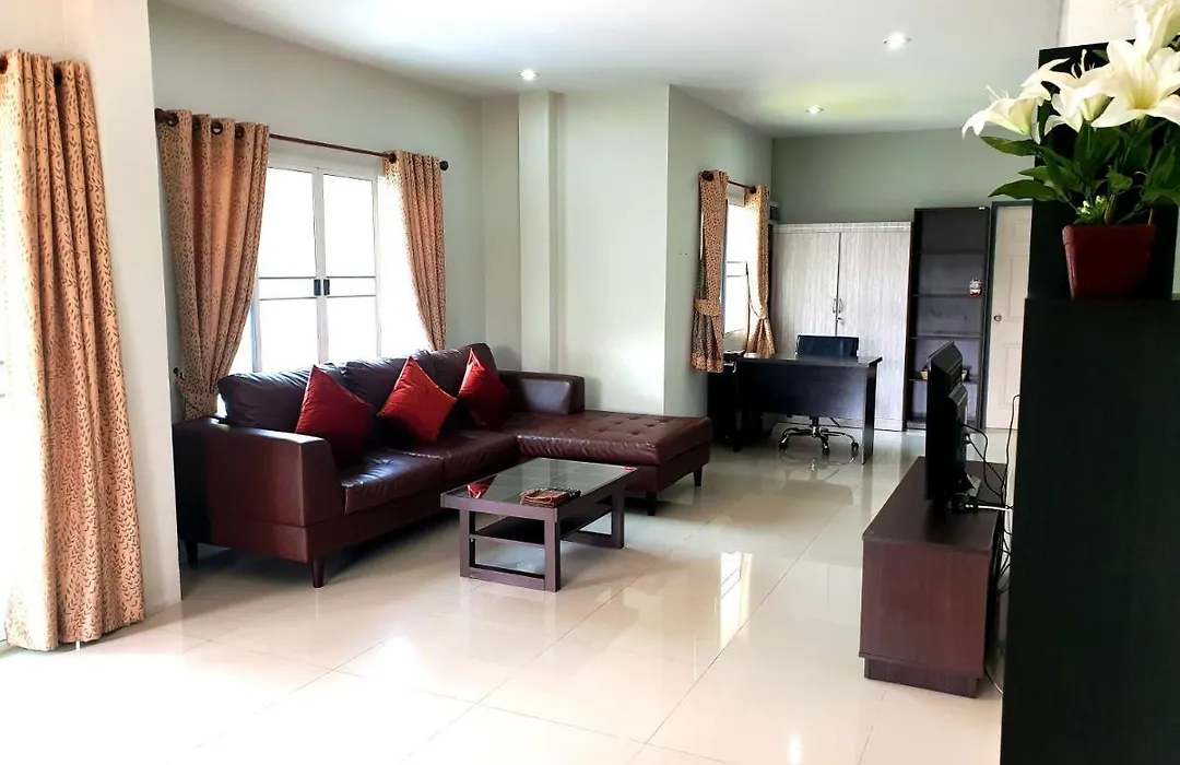 Entire Home 6Guests Close City Full Kitchen-1