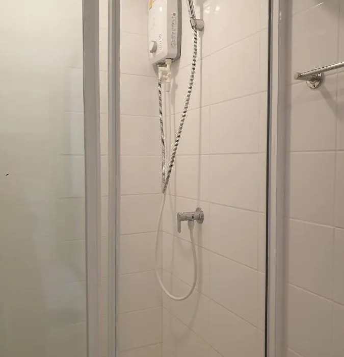 Escent Ville 1 Bedroom Condo With Pool-1