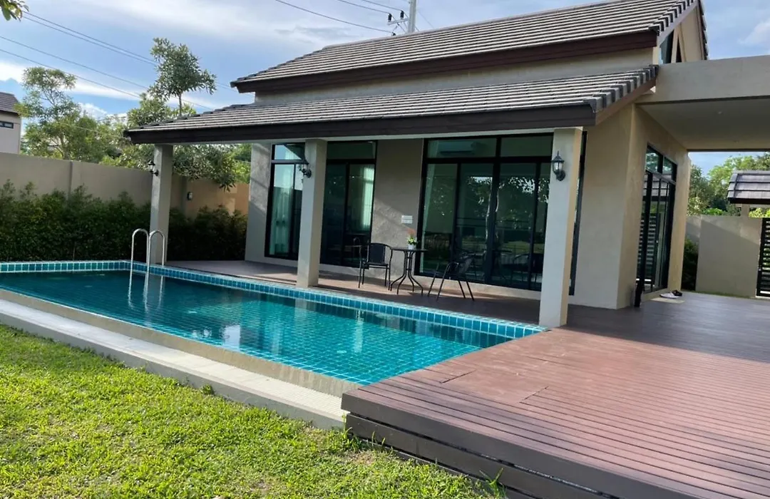 Pool Villa Lake Front Chiang Mai ,Saraphi 4 Bed 4 Bath Private-1