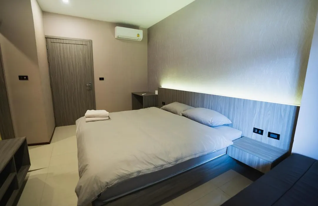 Huge Luxury Two Bedroom Suite - Heart Of Nimman-1
