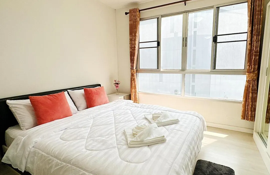 Room For Rent In The City-1