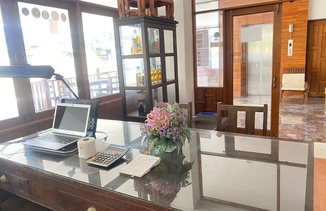 Nice Mom Hotel-1