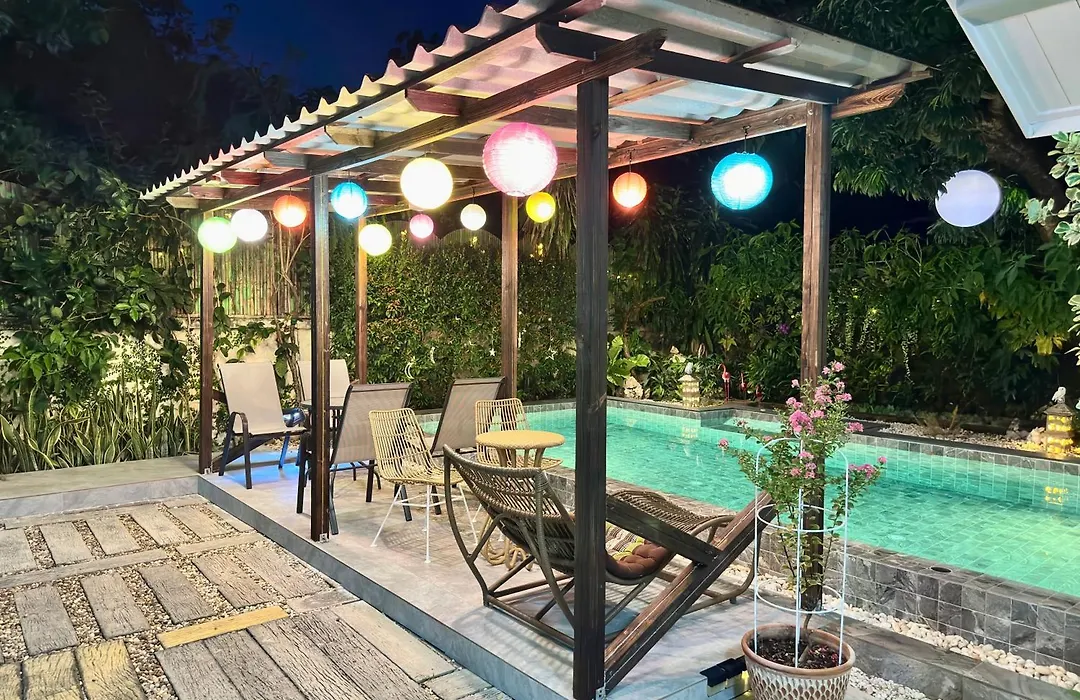 Comfy Boutique House-1