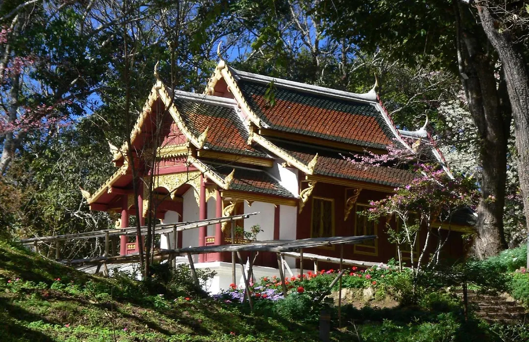 Oyo 928 Leaf Hostel-1