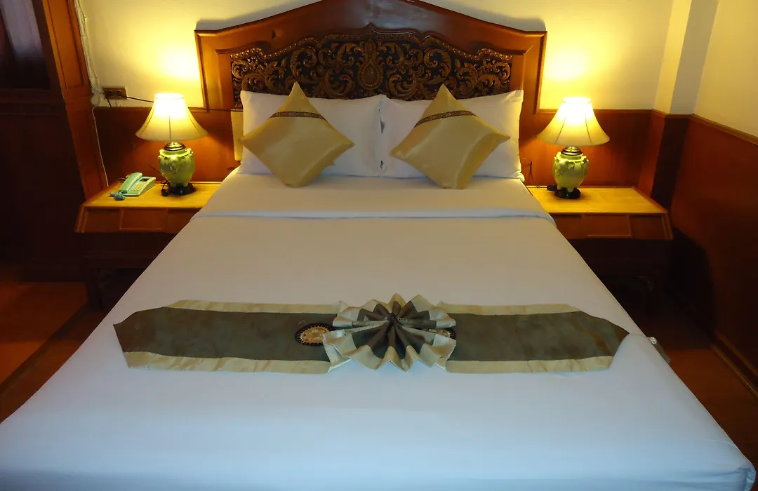 Top North Hotel-1
