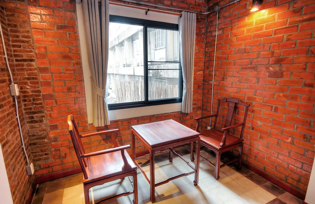 Saeng Panya Home Sha Plus-1