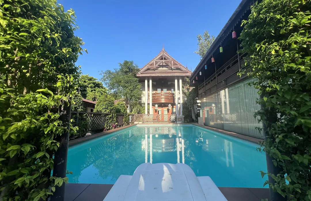 Pha Thai House-1