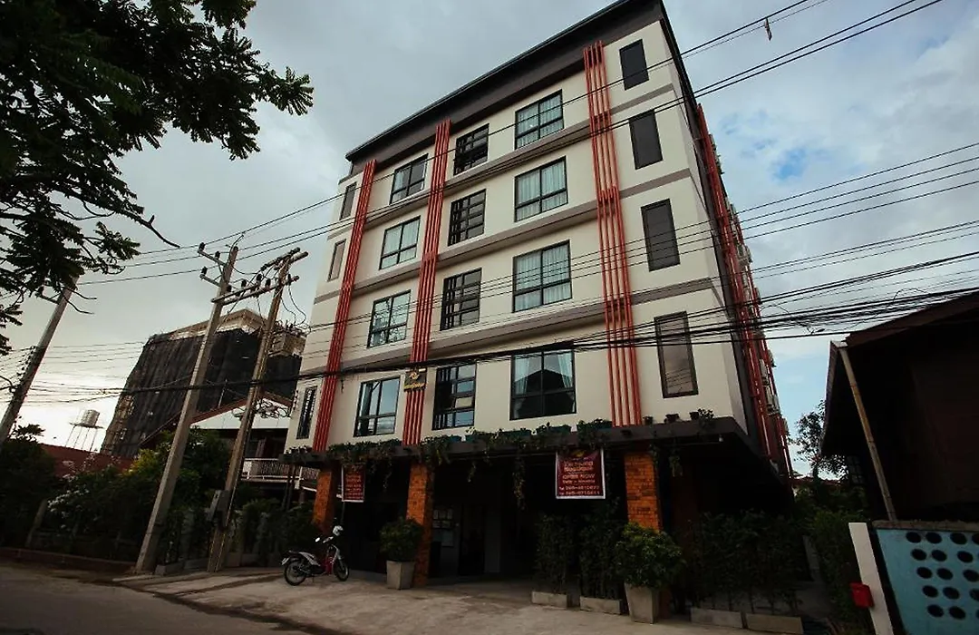 Noble Tarntong Boutique-1
