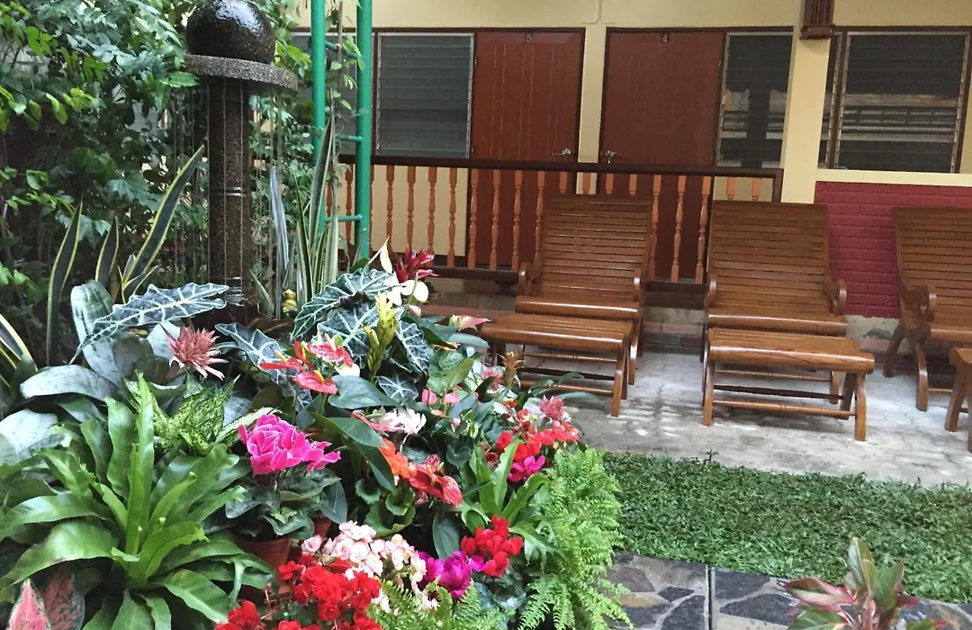 Siriwan Guesthouse-1