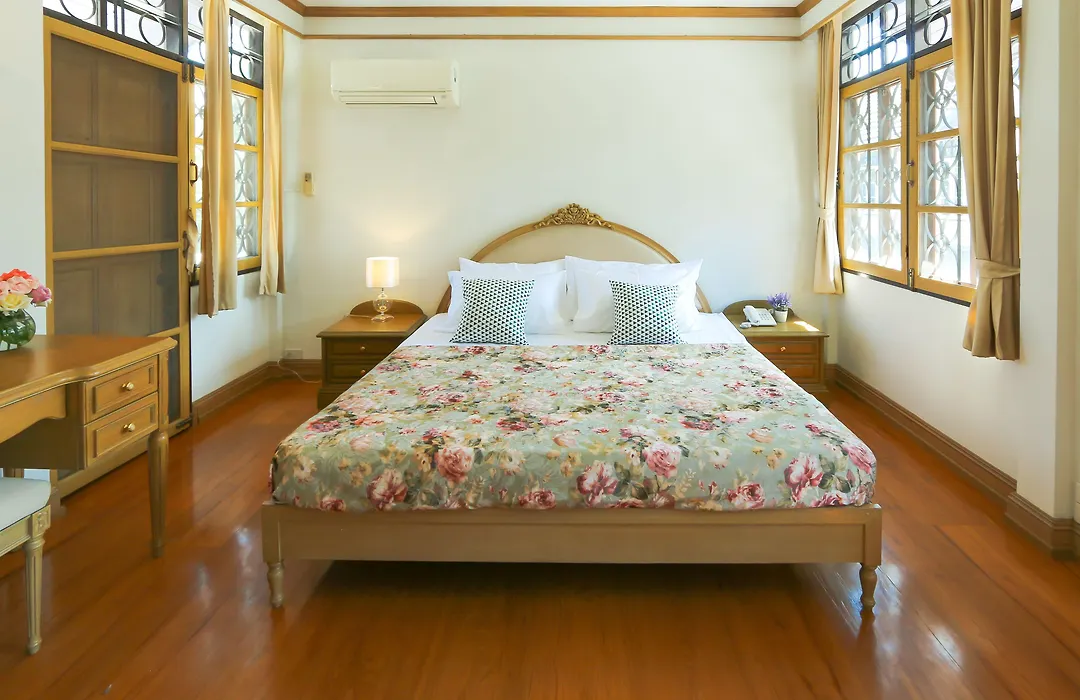 Villa De Nimman-1