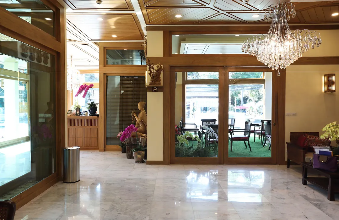 Peak Nimman Prestige Hotel-1