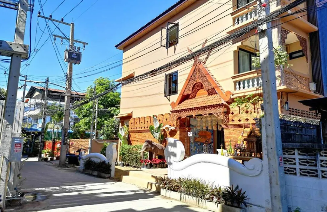 Anumat Premium Budget Hotel-1
