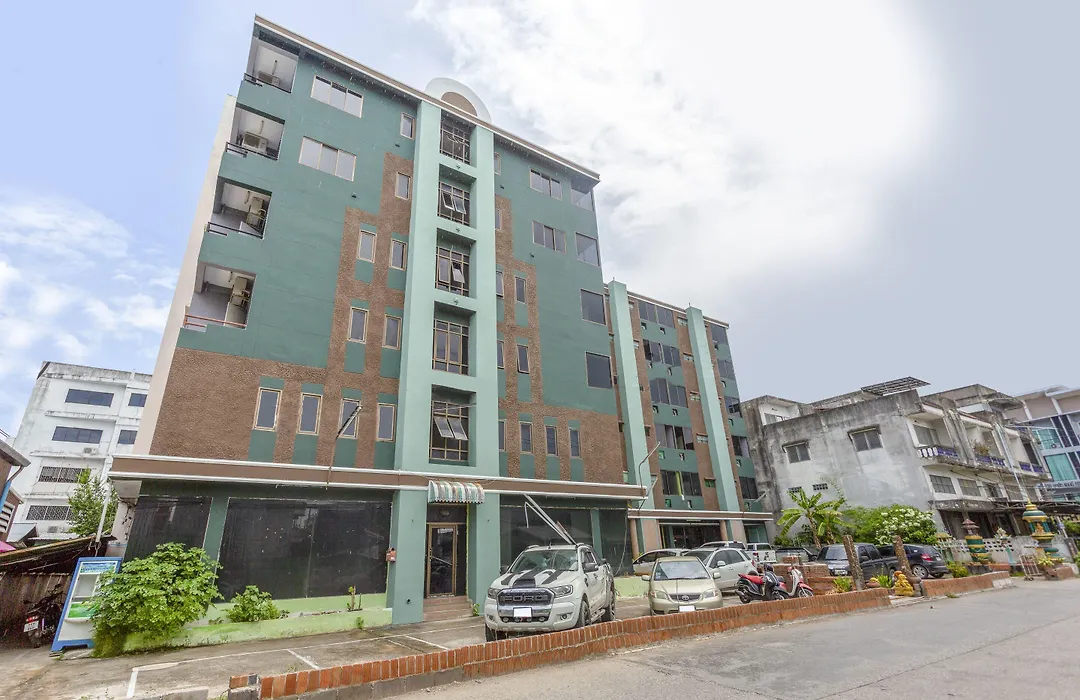 Oyo 990 Siam Lanna Grand Hotel Chiangmai-1