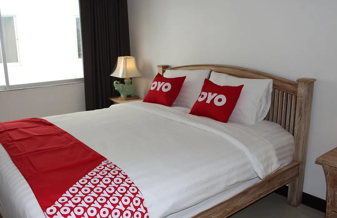 Oyo 75409 Premium The Family Hotel-1