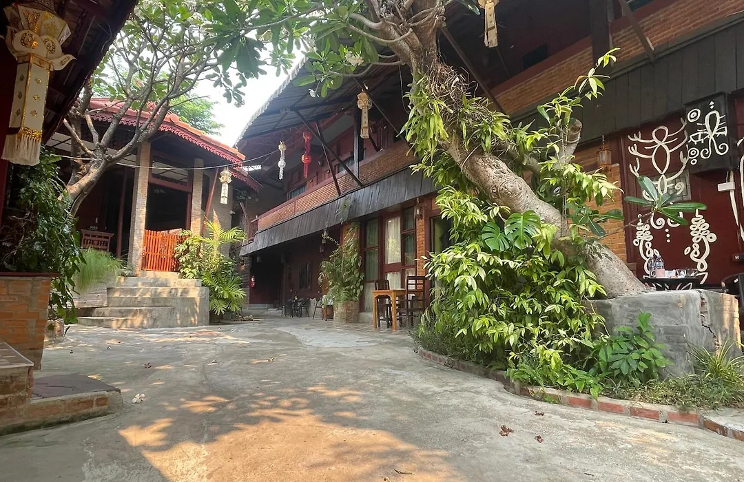 Boutique House Nipha-1