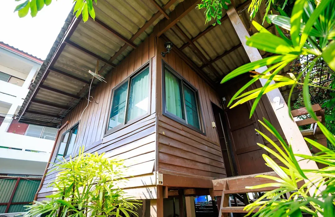 Cozy Stay In Old Town-1