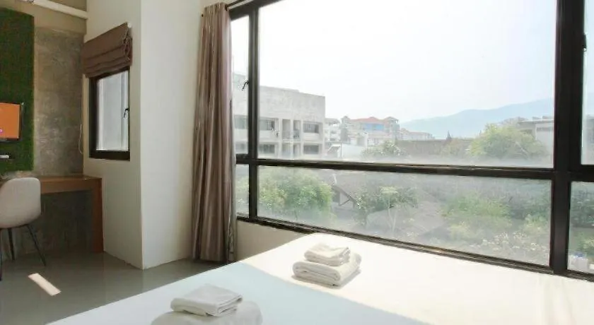 B2 Green Boutique And Budget Hotel-1