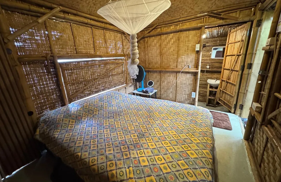 Fundee Story Guesthouse Bamboo House In Chiang Mai Old Town-1