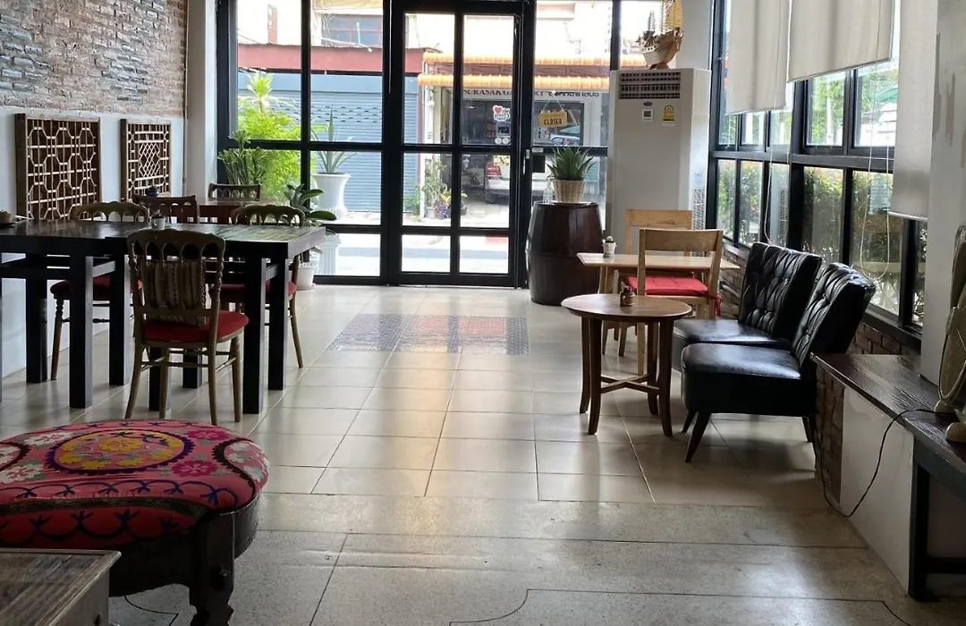 Hp House Cafe'-1