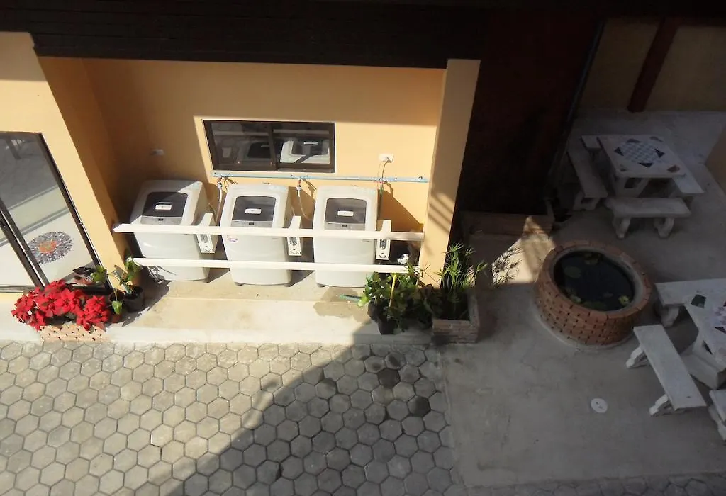 Happy House-1