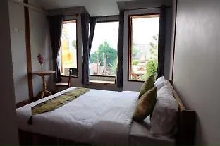 Sri Chiang Yeun House-1