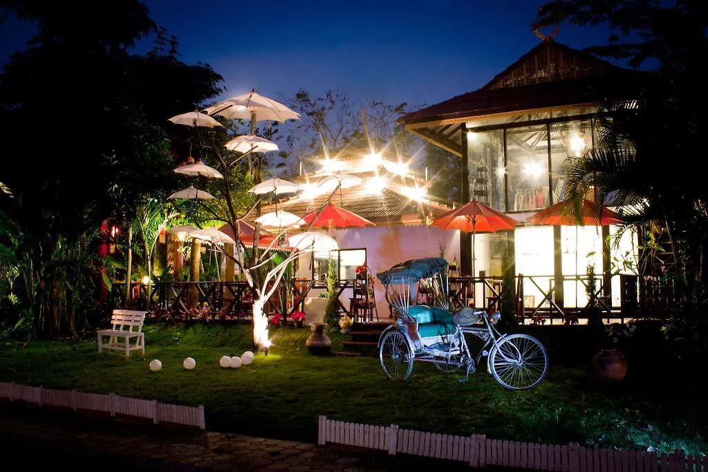 Baan Puang Petch-1