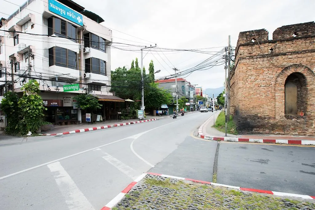 Mountain View Guesthousechiangmai-1