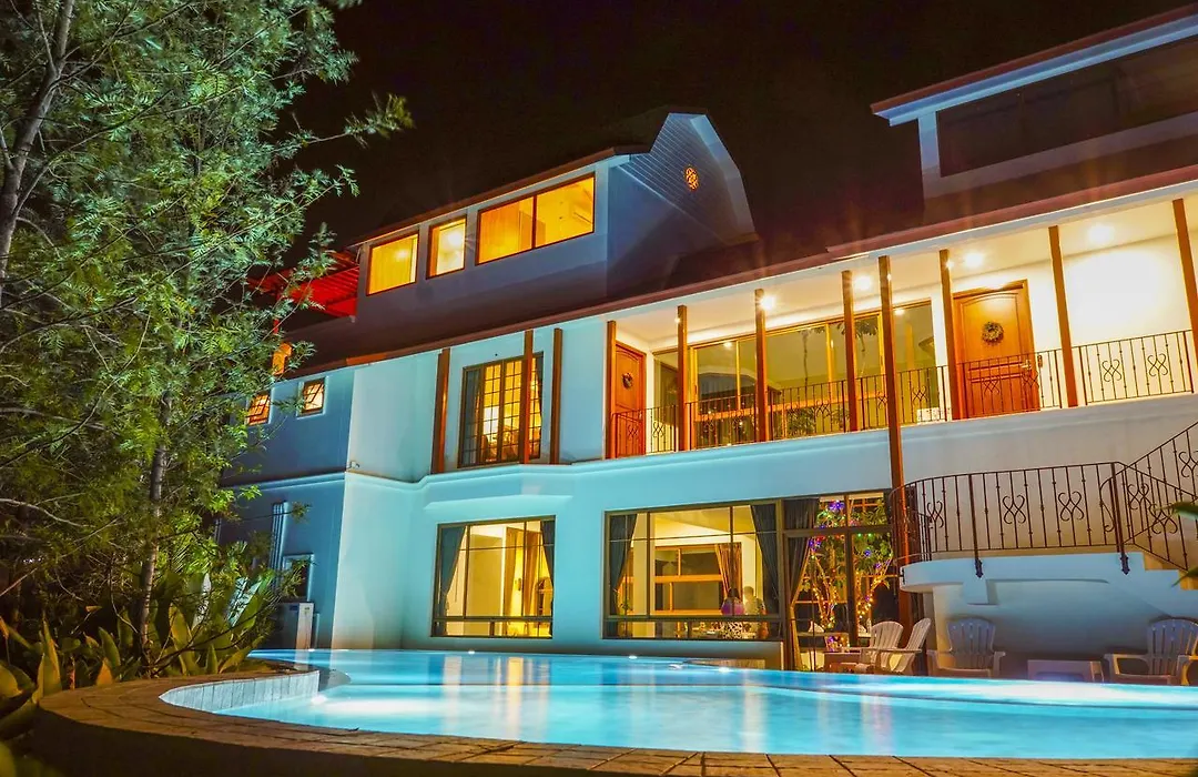 Macasa Villa-1