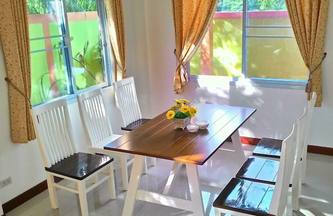 Orange Villa-1