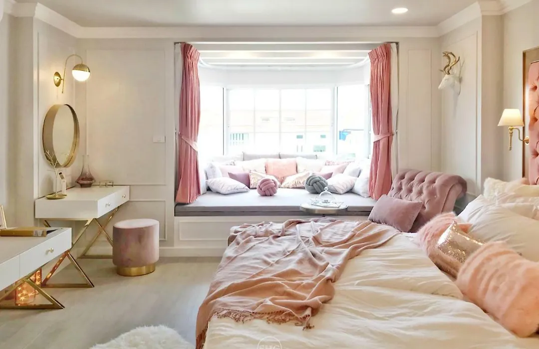 Stay In Style At Nimman R912-1