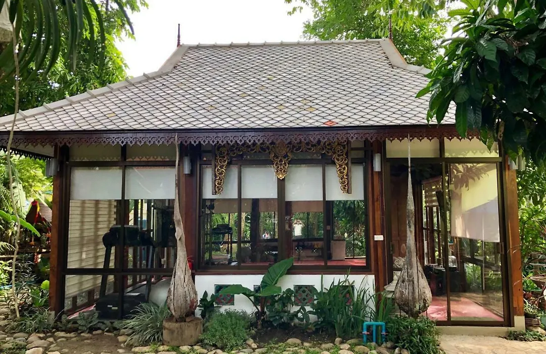 Riverside Exquisite Villa Living-1