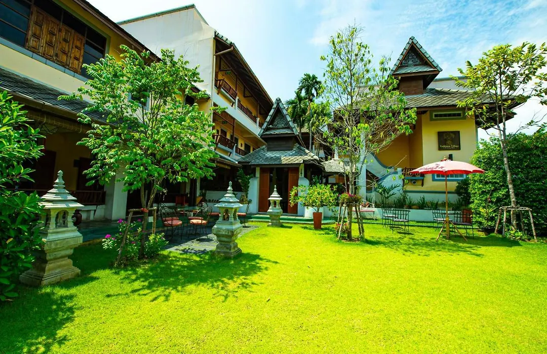Tadkham Village, Chiang Mai-1