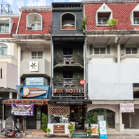 Box Hostel N Cafe-3