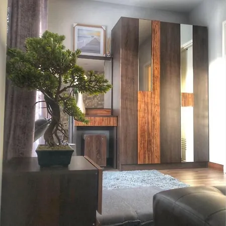 3Brs Townhouse Near Bigccentre/Int.School-2